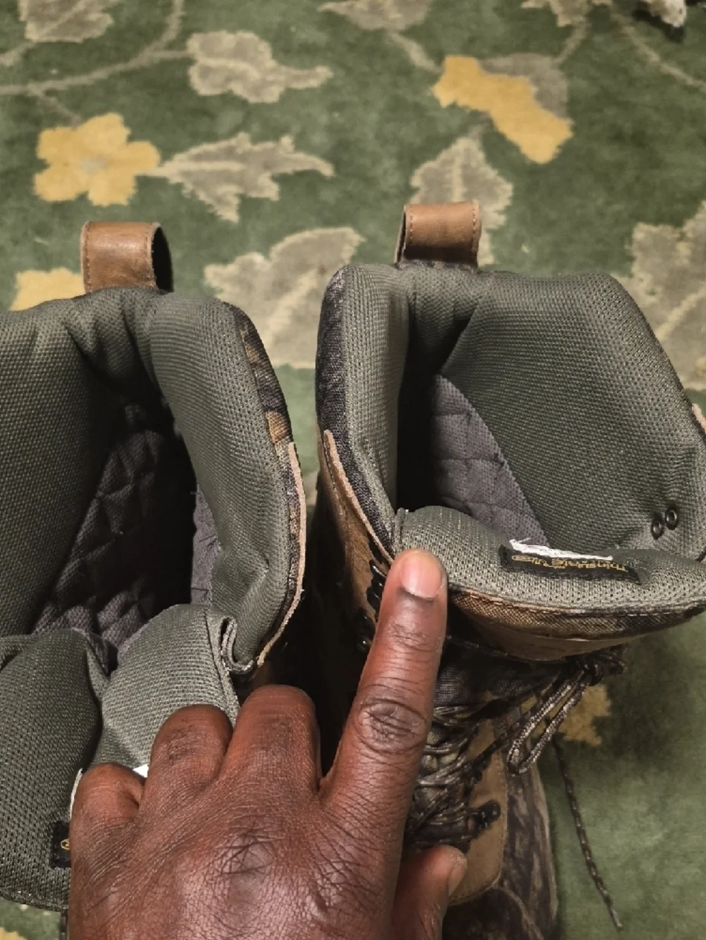 Cabela's Men's Realtree Camo Hunting Boots with Brown Accents